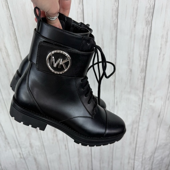 Michael Kors Black Tatum Combat Boots NWOB 7.5 - Picture 1 of 8